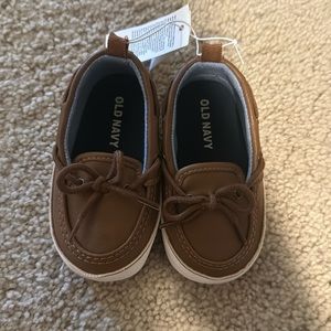 Soft bottom old navy Boy shoes